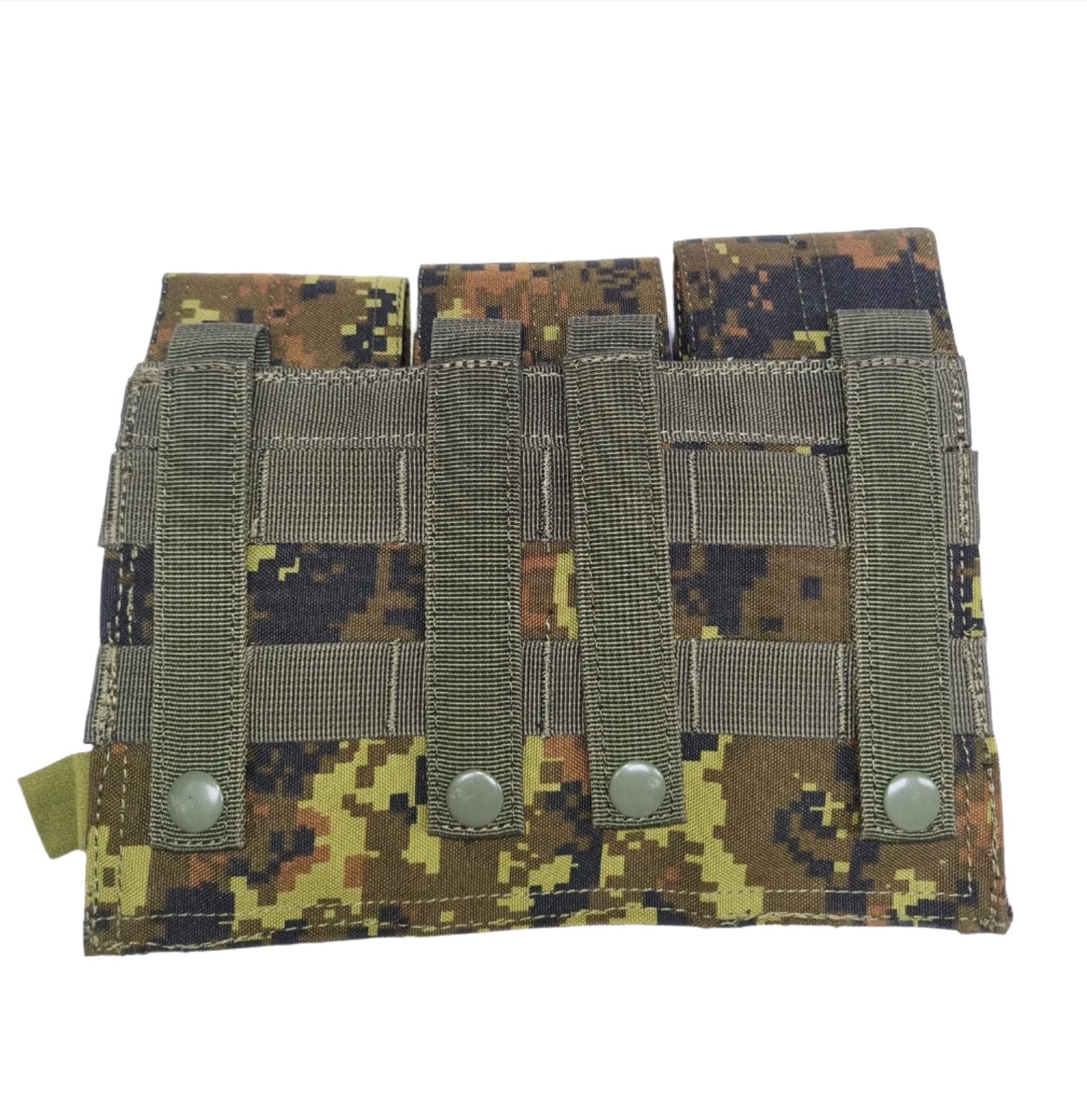 SHS - 23012 TRIPLE M16/M4 x 9 MAG POUCH CADPAT